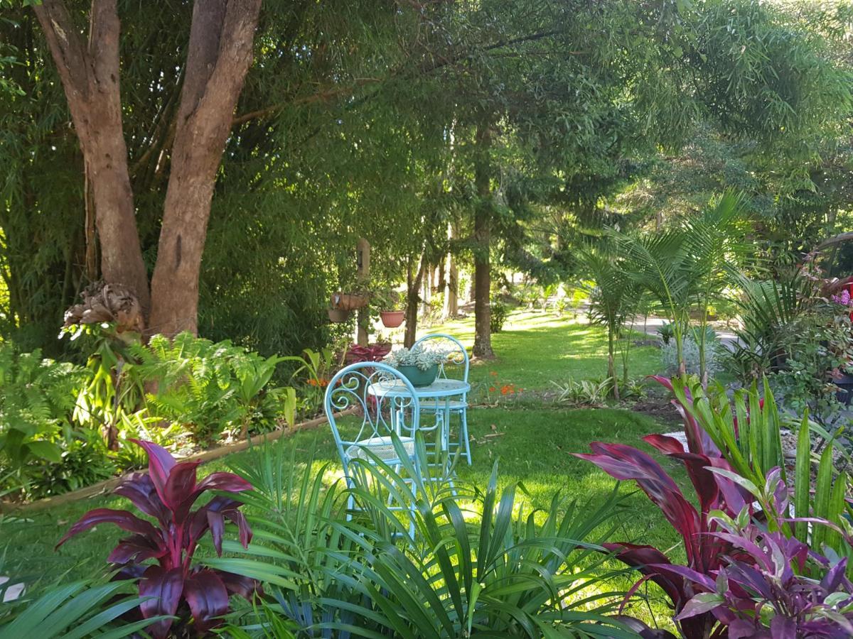 Mapleton Peaceful Provence Bnb ภายนอก รูปภาพ