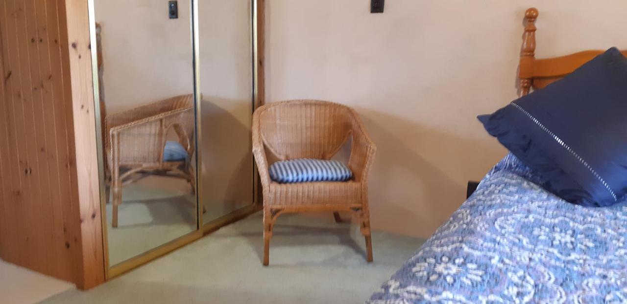 Mapleton Peaceful Provence Bnb ภายนอก รูปภาพ